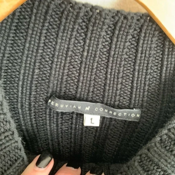 Peruvian Connection‎ Sweater - Picture 2 of 4